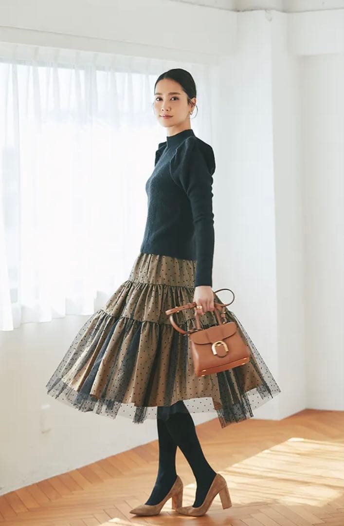 美品 SEVEN TEN フロッキードットチュールスカート