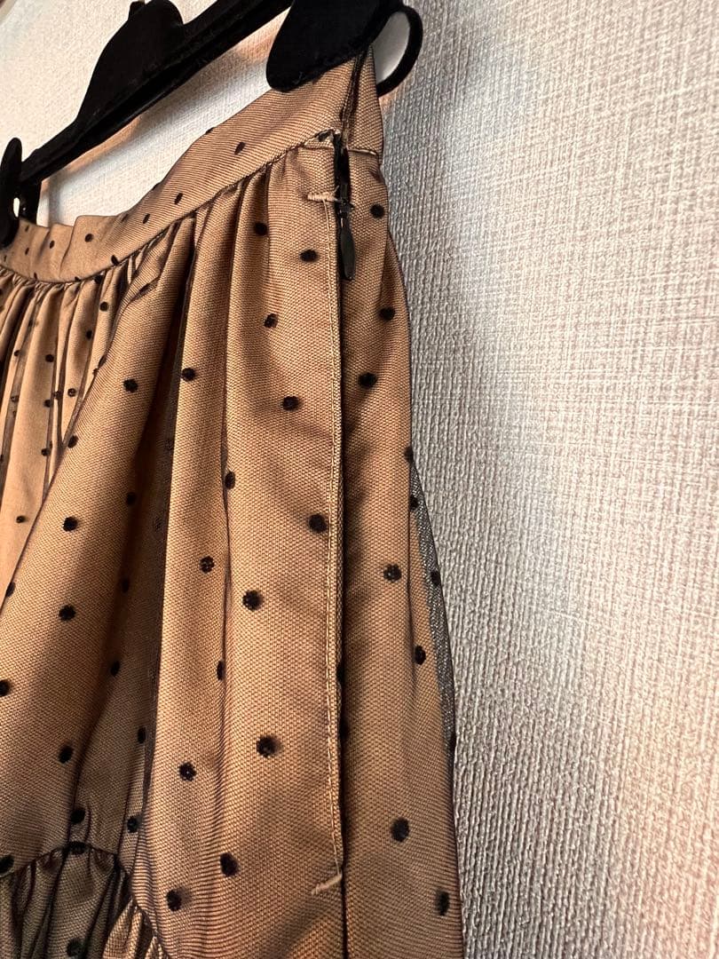 美品 SEVEN TEN フロッキードットチュールスカート