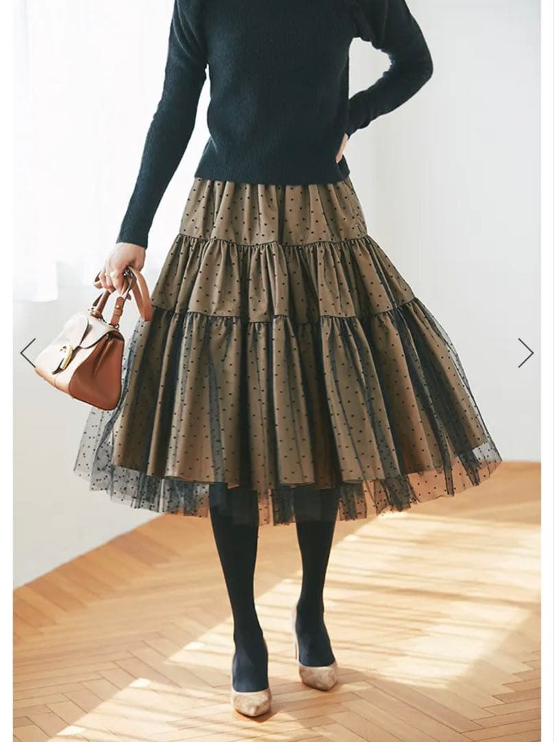 美品 SEVEN TEN フロッキードットチュールスカート