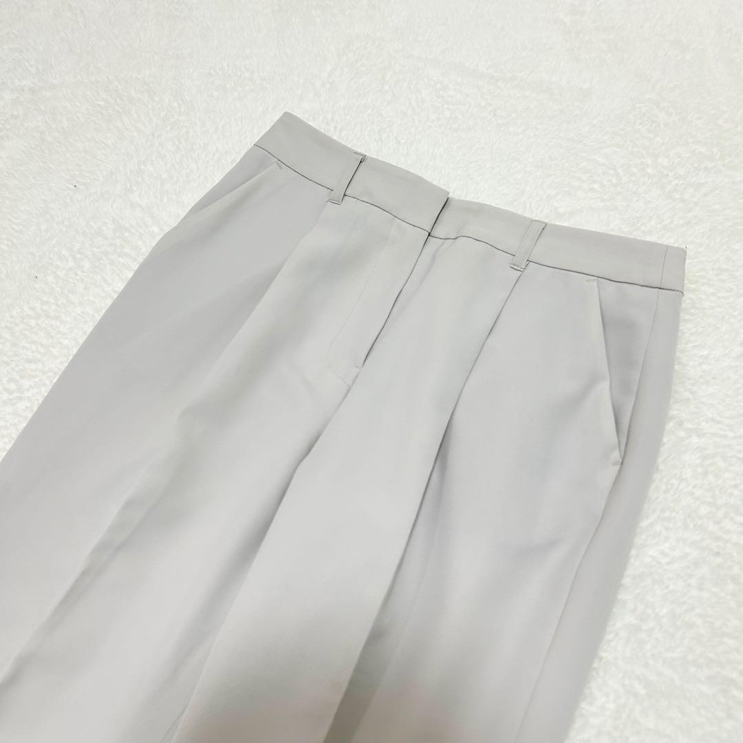 【美品】ナチュラルビューティーベーシック　トリクシオンツイル　セットアップ