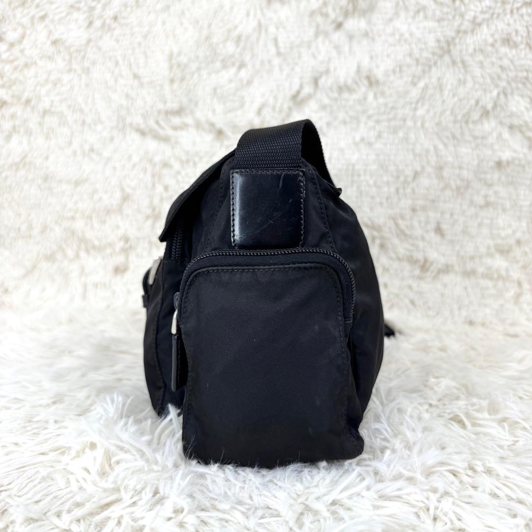 プラダ ショルダーバッグ y2k 00s archive三角ロゴ ナイロン 黒