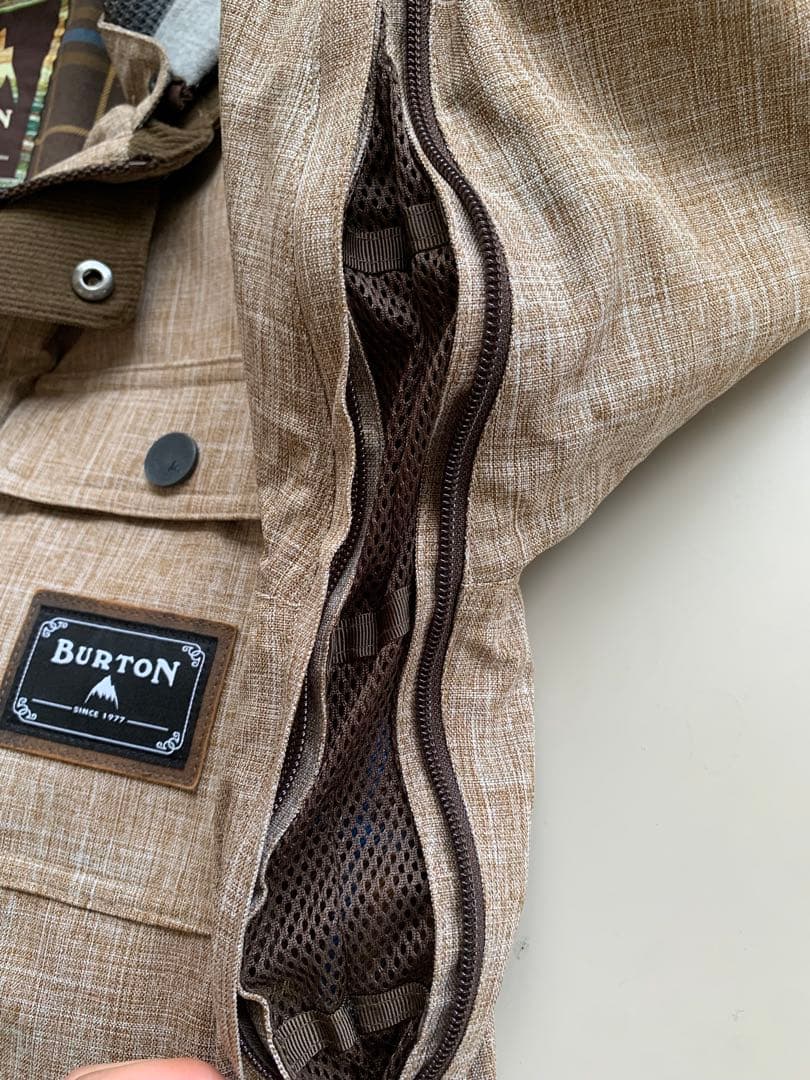 ★美品★Burton バートン　スノーボード ウェア　ブラウン　襟