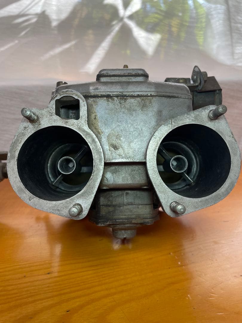 ダットサン　フェアレディSR311 SOLEXキャブレータ