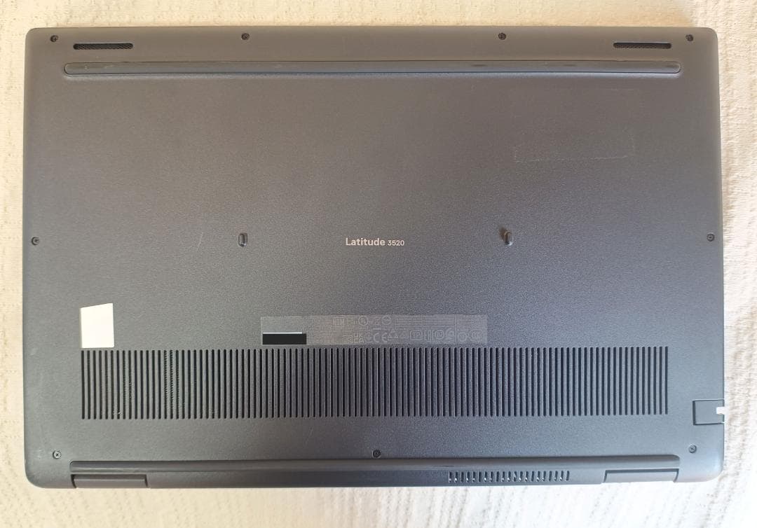 DELL Latitude 3520 第11世代corei5搭載 ②