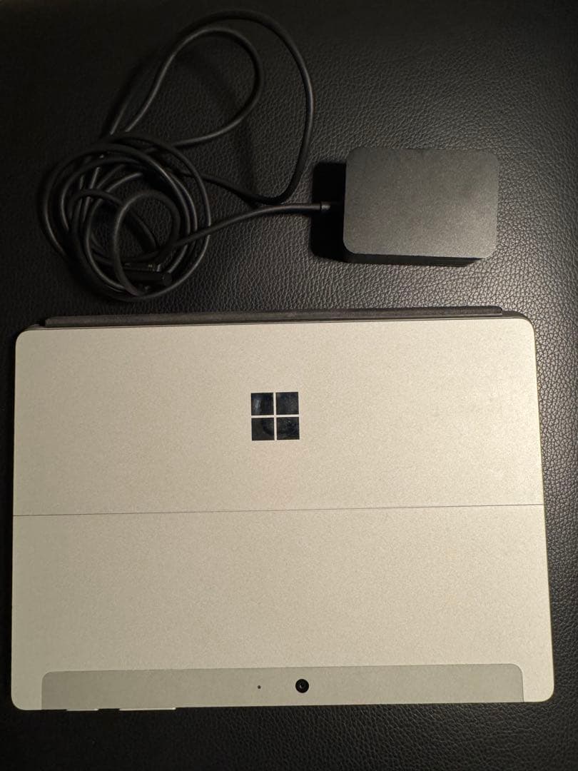 【値下げ中！！】Microsoft Surface シルバー タイプカバー付き