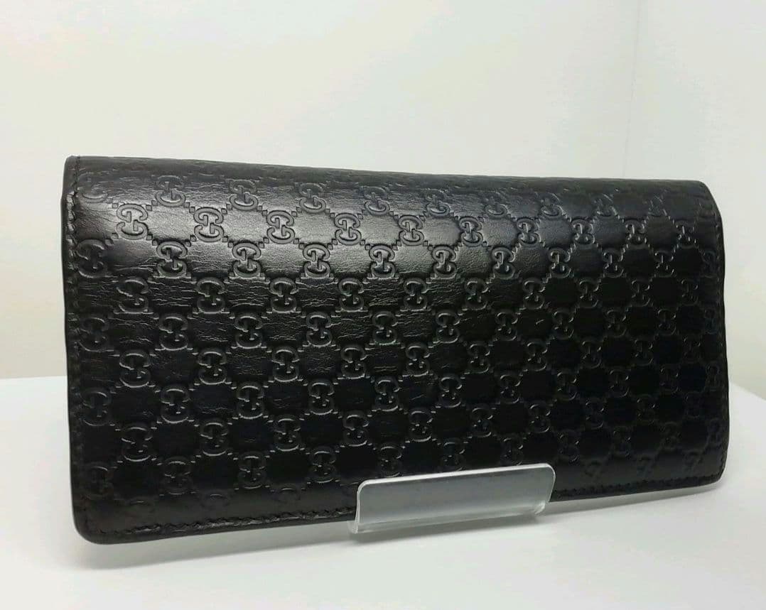 GUCCI　グッチ　マイクロシマレザー　ブラック　フラップタイプ