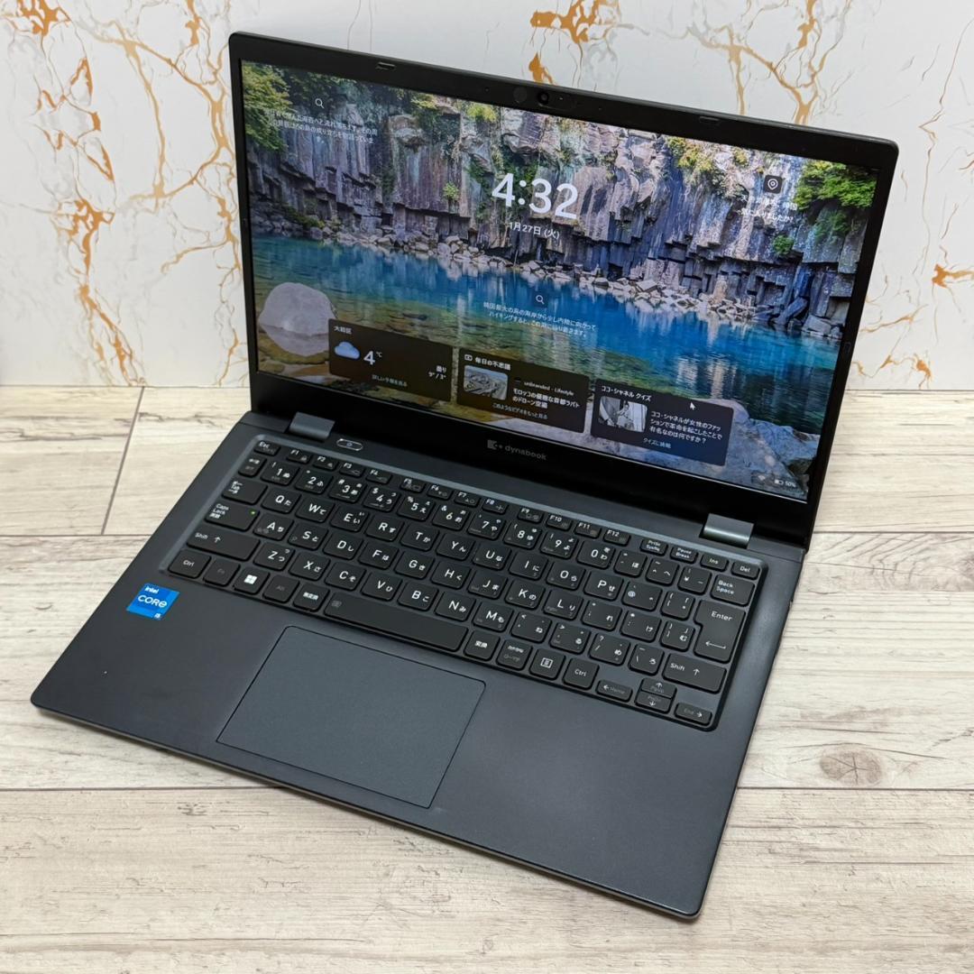 第11世代i5✨️ダイナブック/SSD256/8GB/カメラ付きノートPC/小型