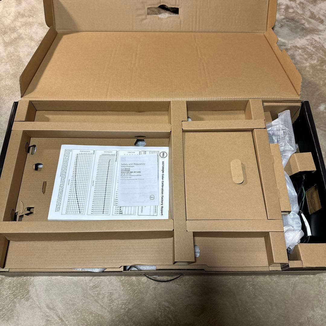 DELL U2720QM 27インチ 4K モニター