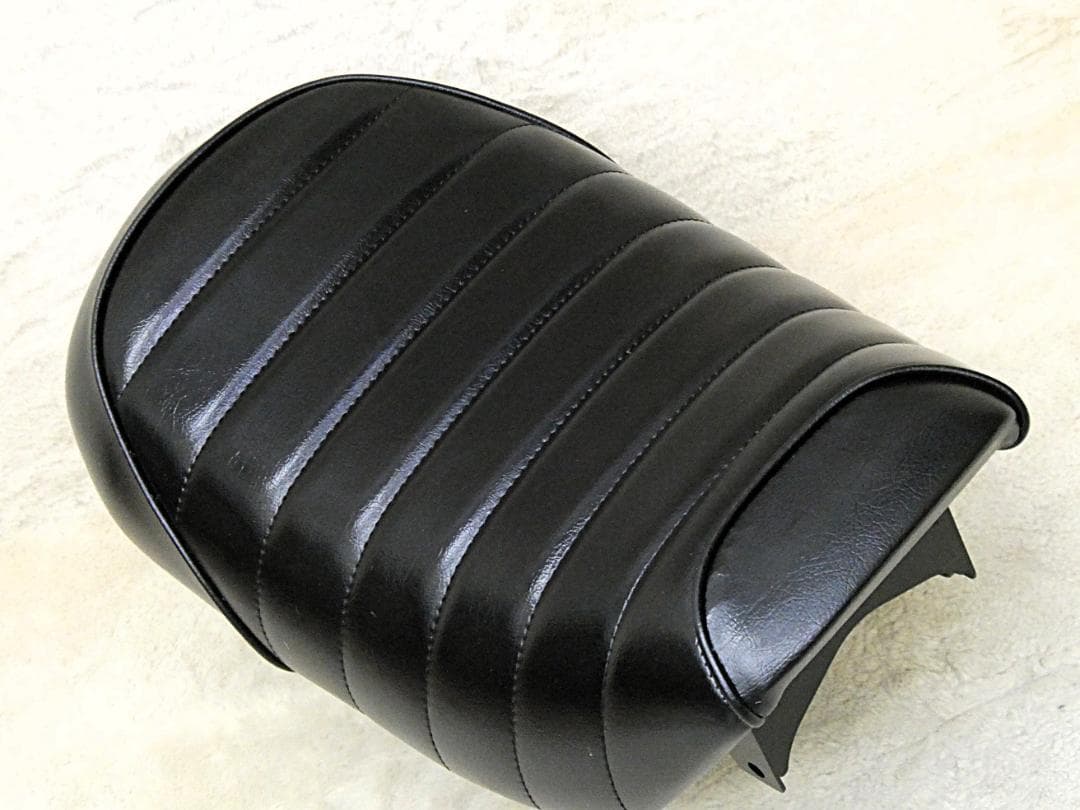 モンキー125 黒皮 タックロールシート /JB02 JB03 JB05