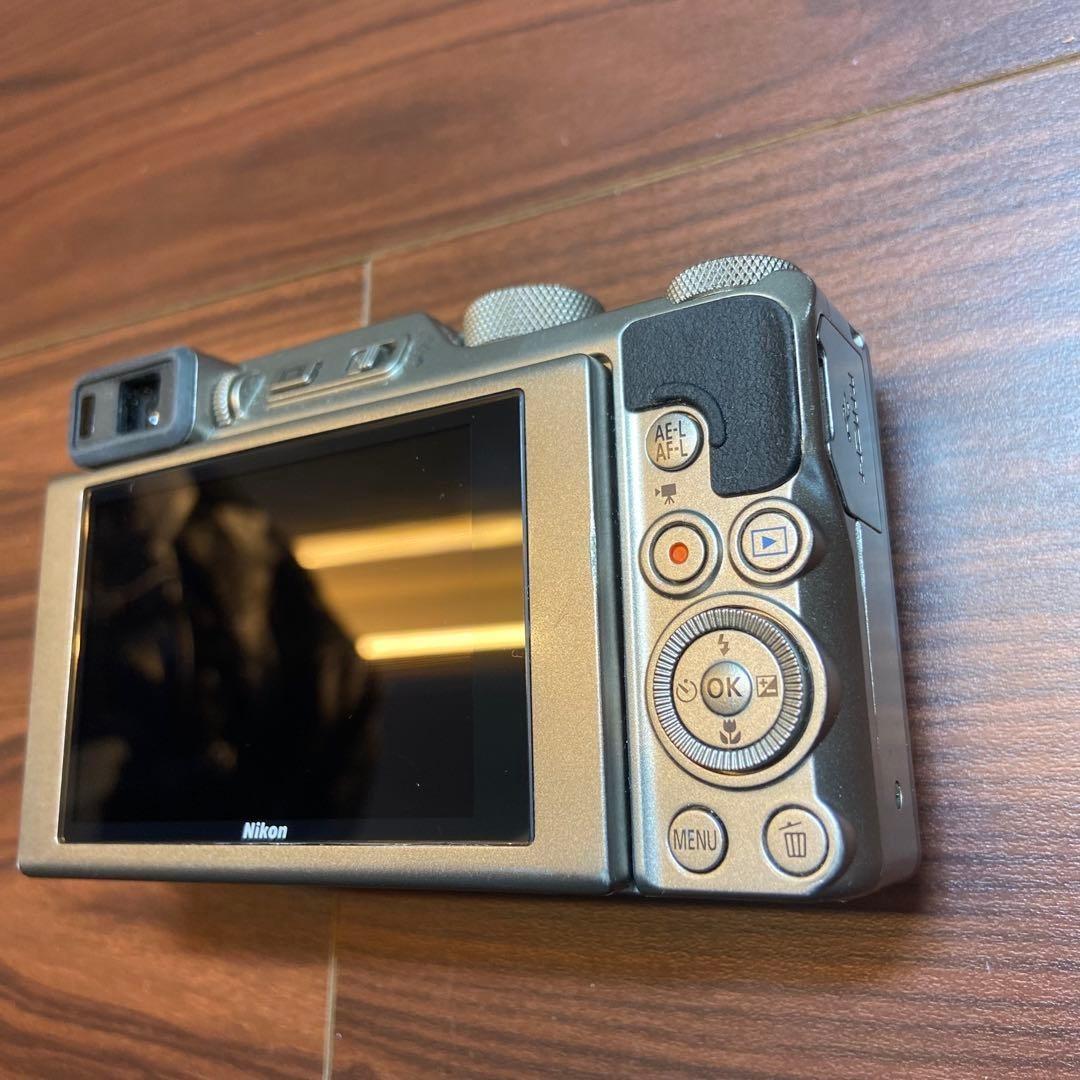 Nikon coolpix A1000 デジカメ ほぼ新品 4899