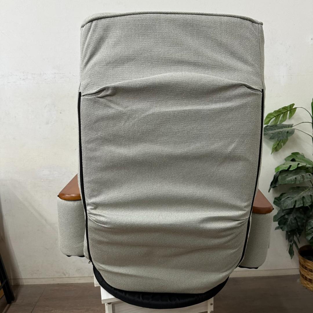 新品　未使用　肘付き回転座椅子き　リクライニング無段階　360度