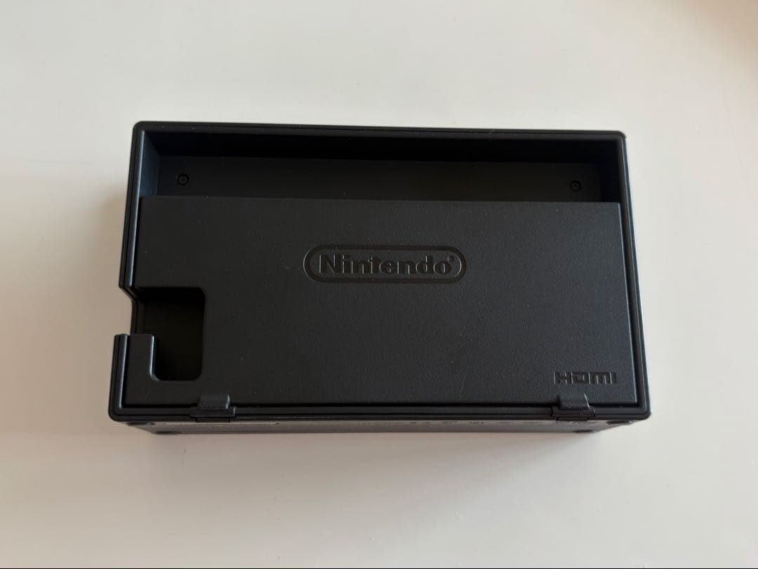 Nintendo Switch 本体 ＋ 付属品、ケース付