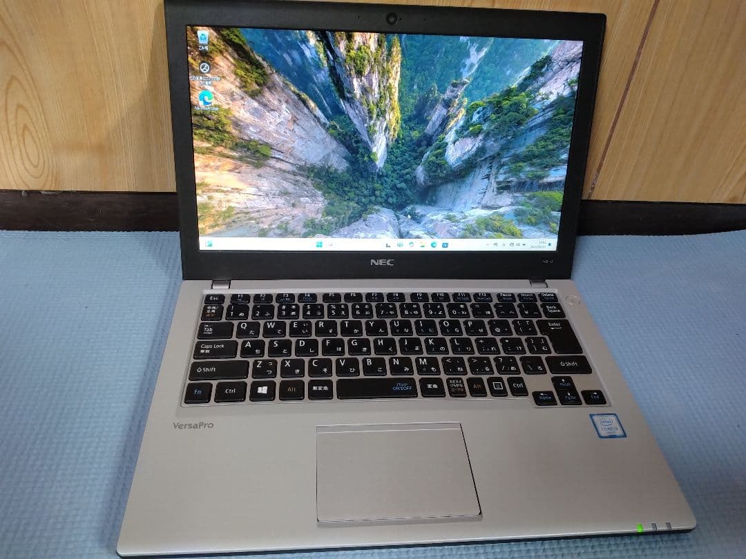軽快☆NEC VK23LB-Y i3-6100U SSD256GBメモリ8GB