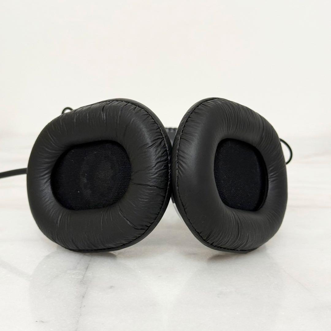 SONYモニターヘッドホンMDR-CD900ST