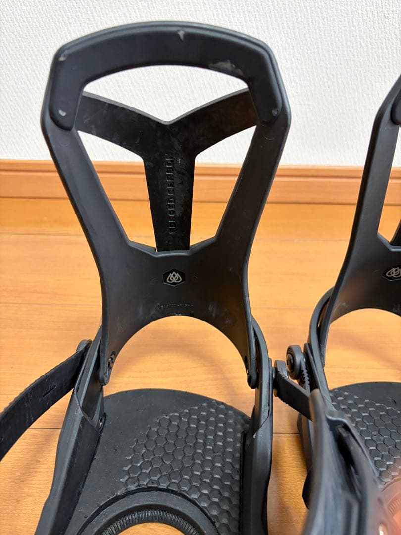 UNION スノーボードビンディング falcor