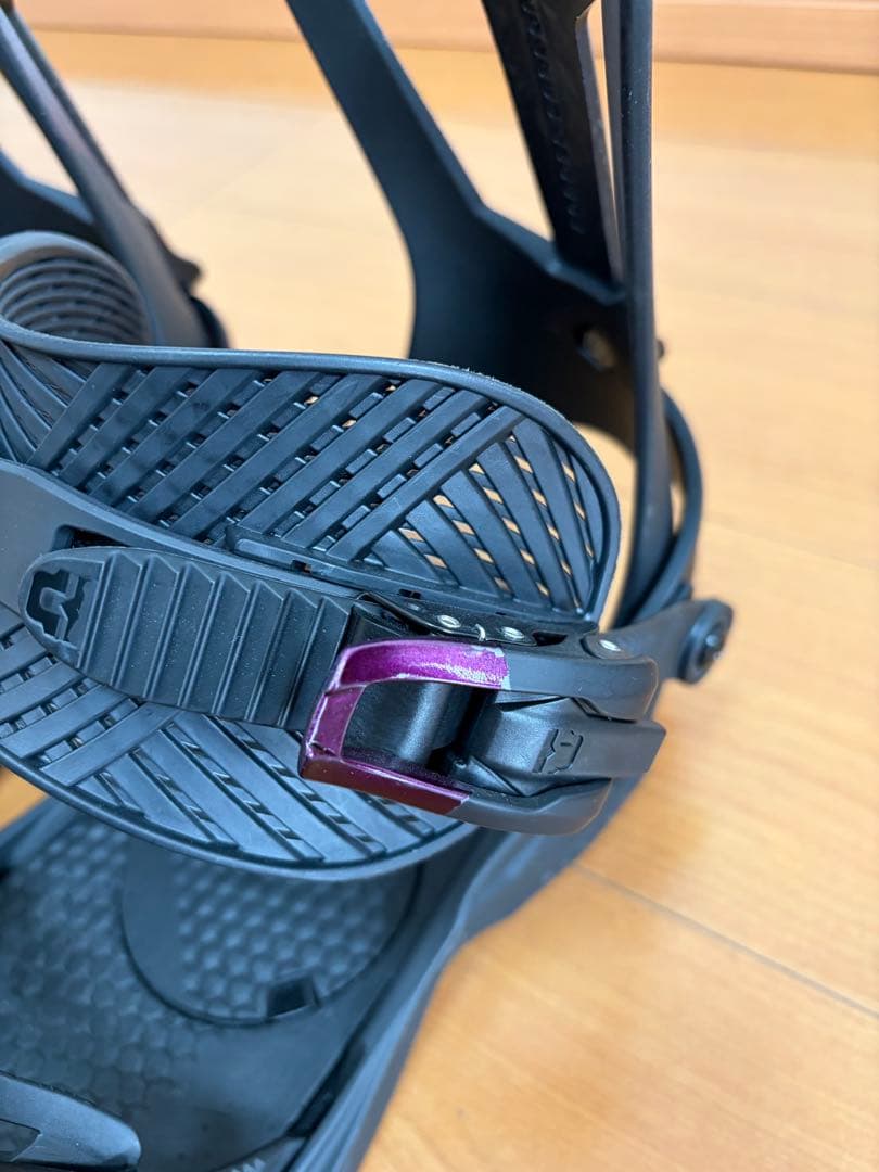 UNION スノーボードビンディング falcor