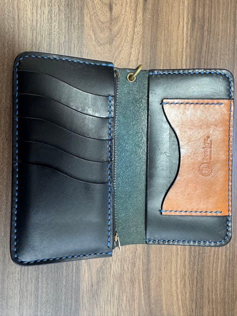 トラッカーズウォレット　ビーズ屋