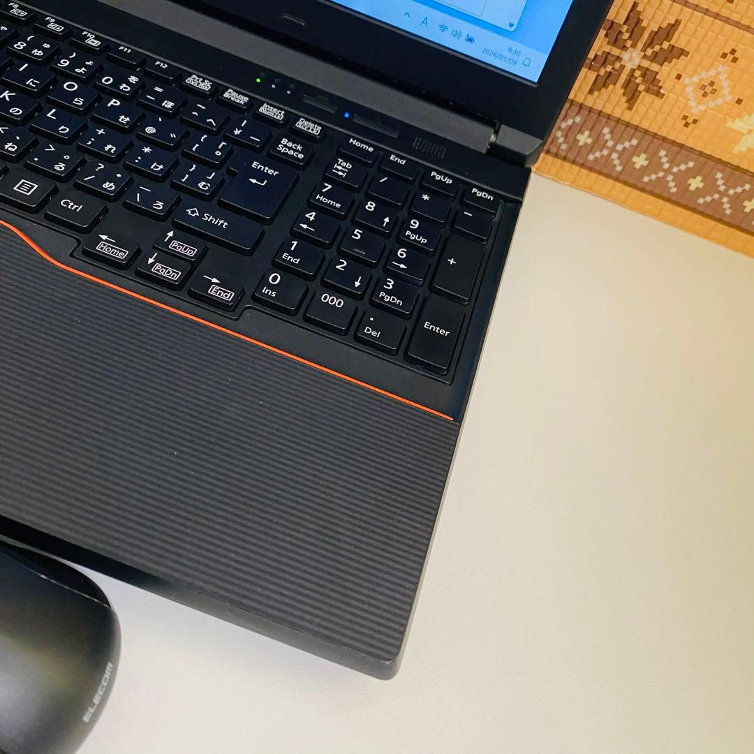 Y13 Fujitsuノートパソコンi5メモリ8G高速Windows11オフィス