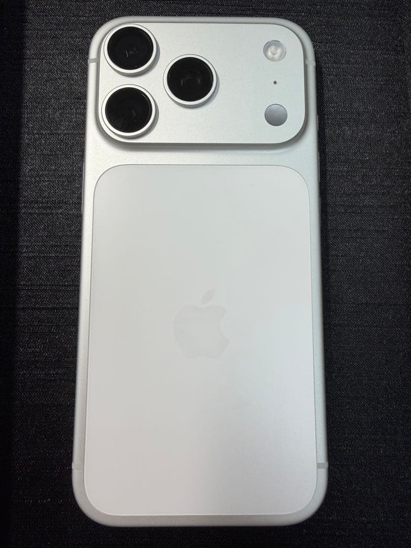 Apple iPhone 17Pro 256GB シルバー 本体