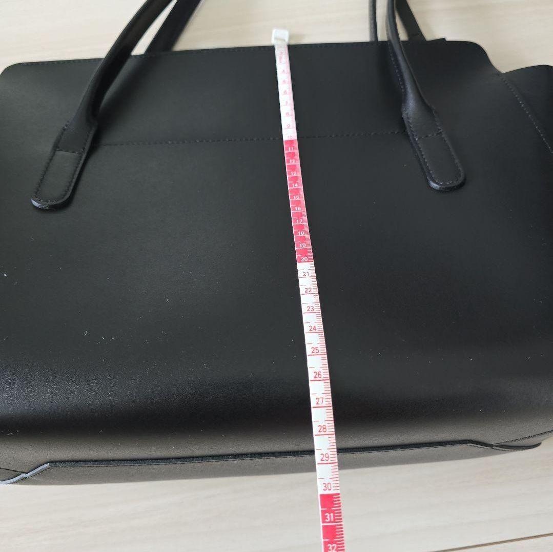 美品 バーニーズニューヨーク 黒 レザー トートバッグ