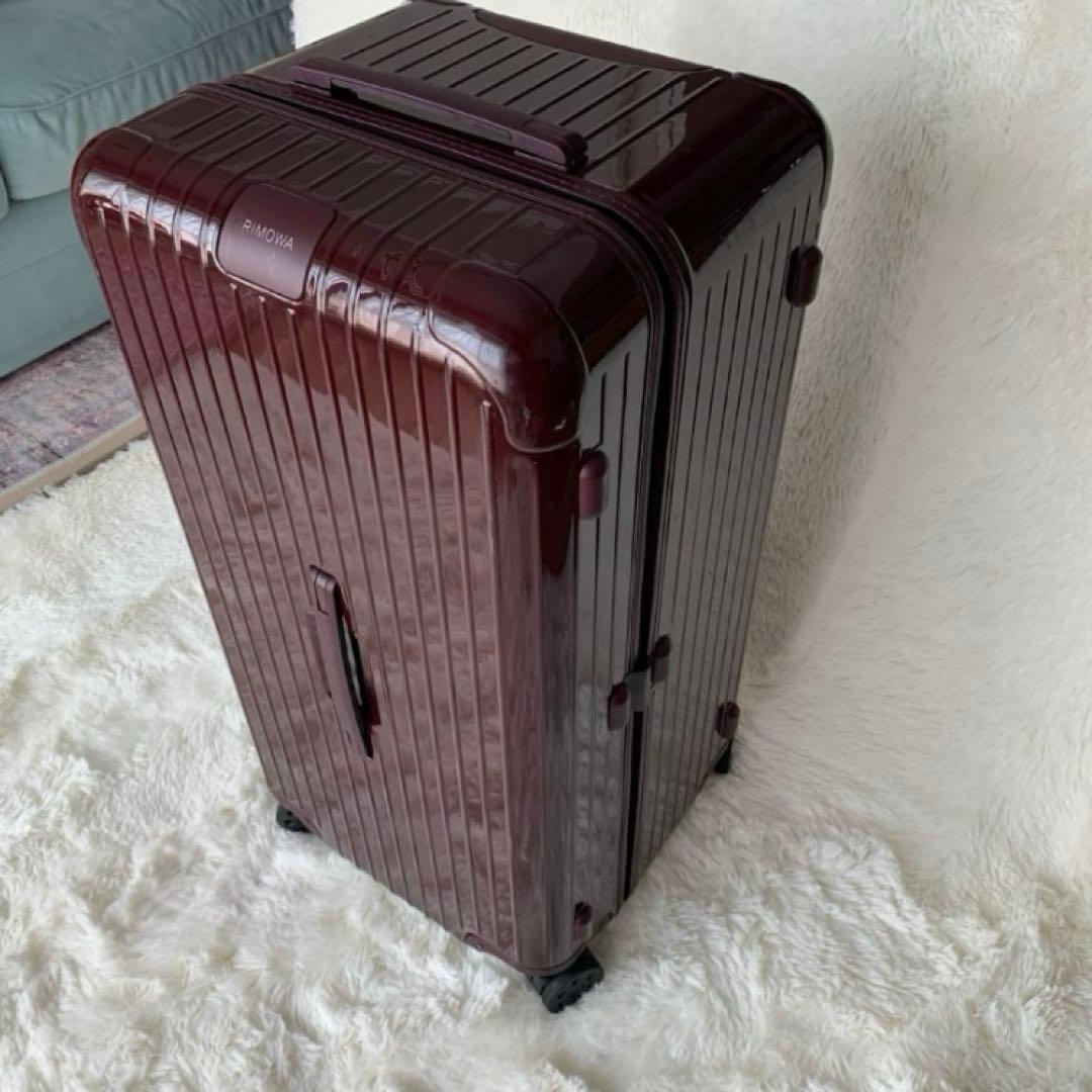【美品】リモワRimowa ESSENTIAL トランクプラス　ベリー