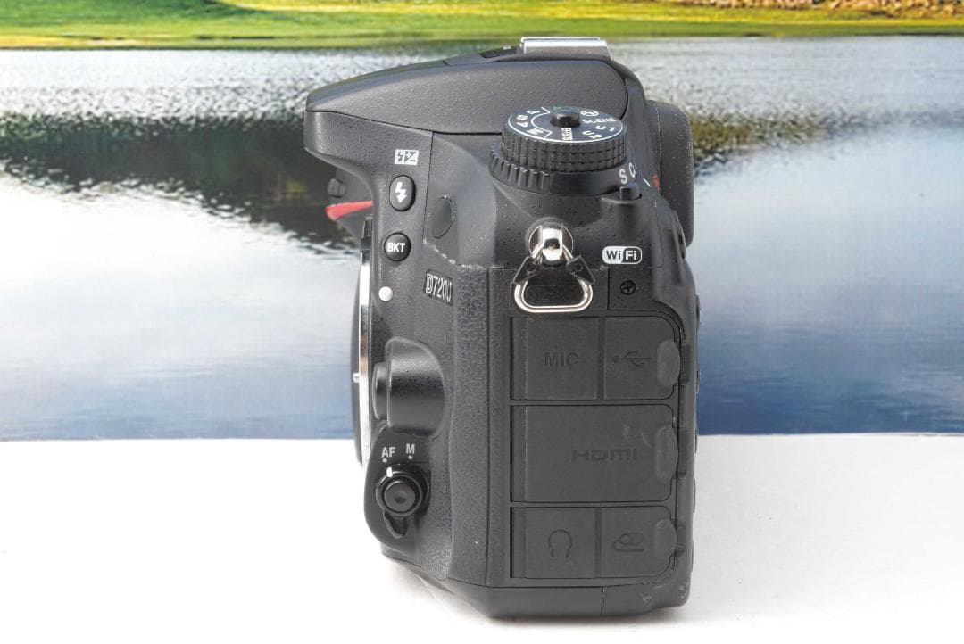 Nikon D7200 高速AF &高速連写　スマホ転送 一眼レフ　ニコン