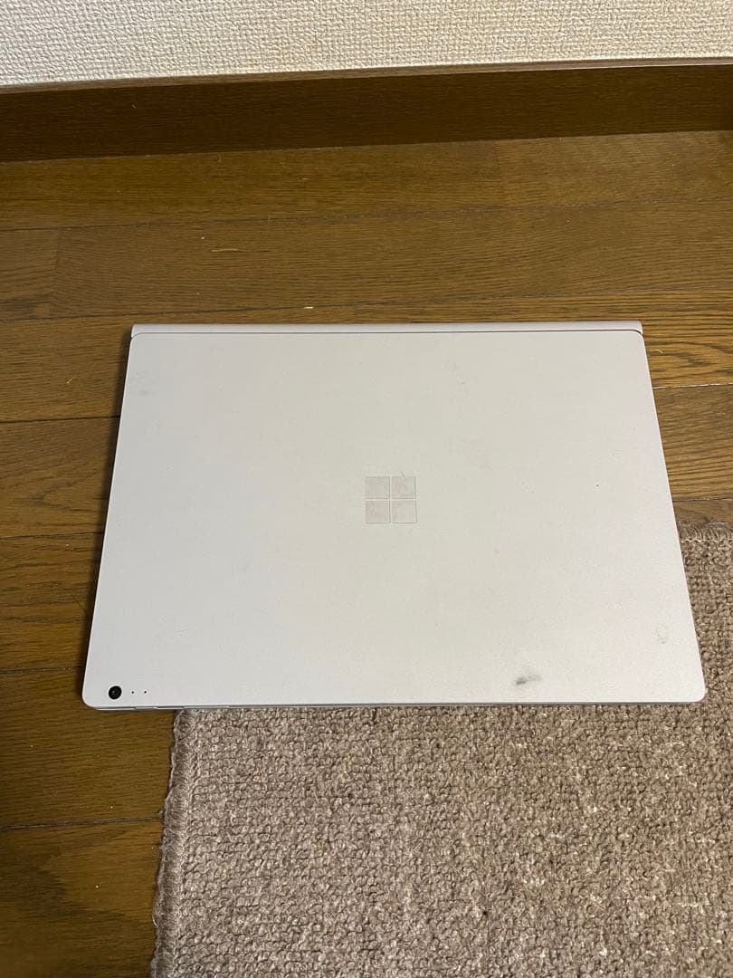 Microsoft Surface Book シルバー 本体 箱付き　初期化済み