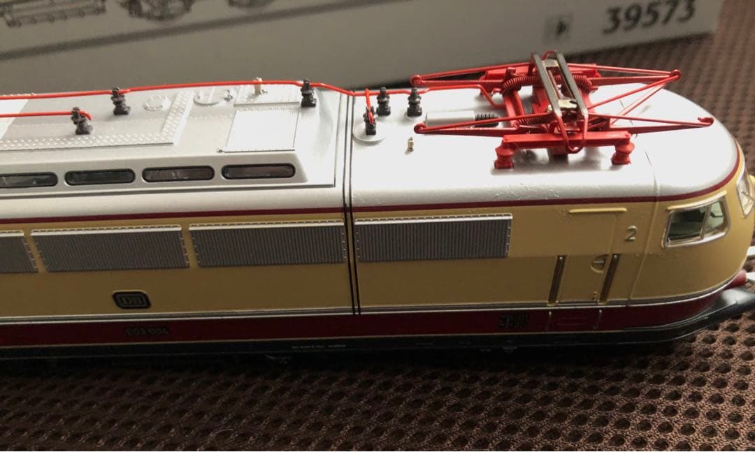 鉄道模型　メルクリン 39573 E103(03)TEE色　ドイツ　デジタル