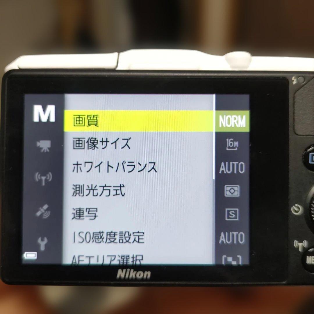 Nikon COOLPIX S9700 ニコン クールピクス 白