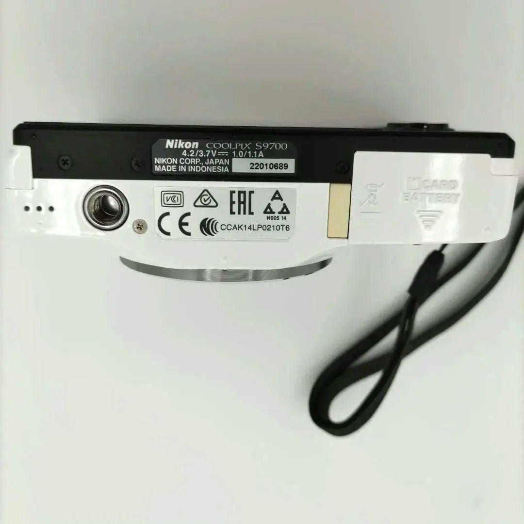 Nikon COOLPIX S9700 ニコン クールピクス 白