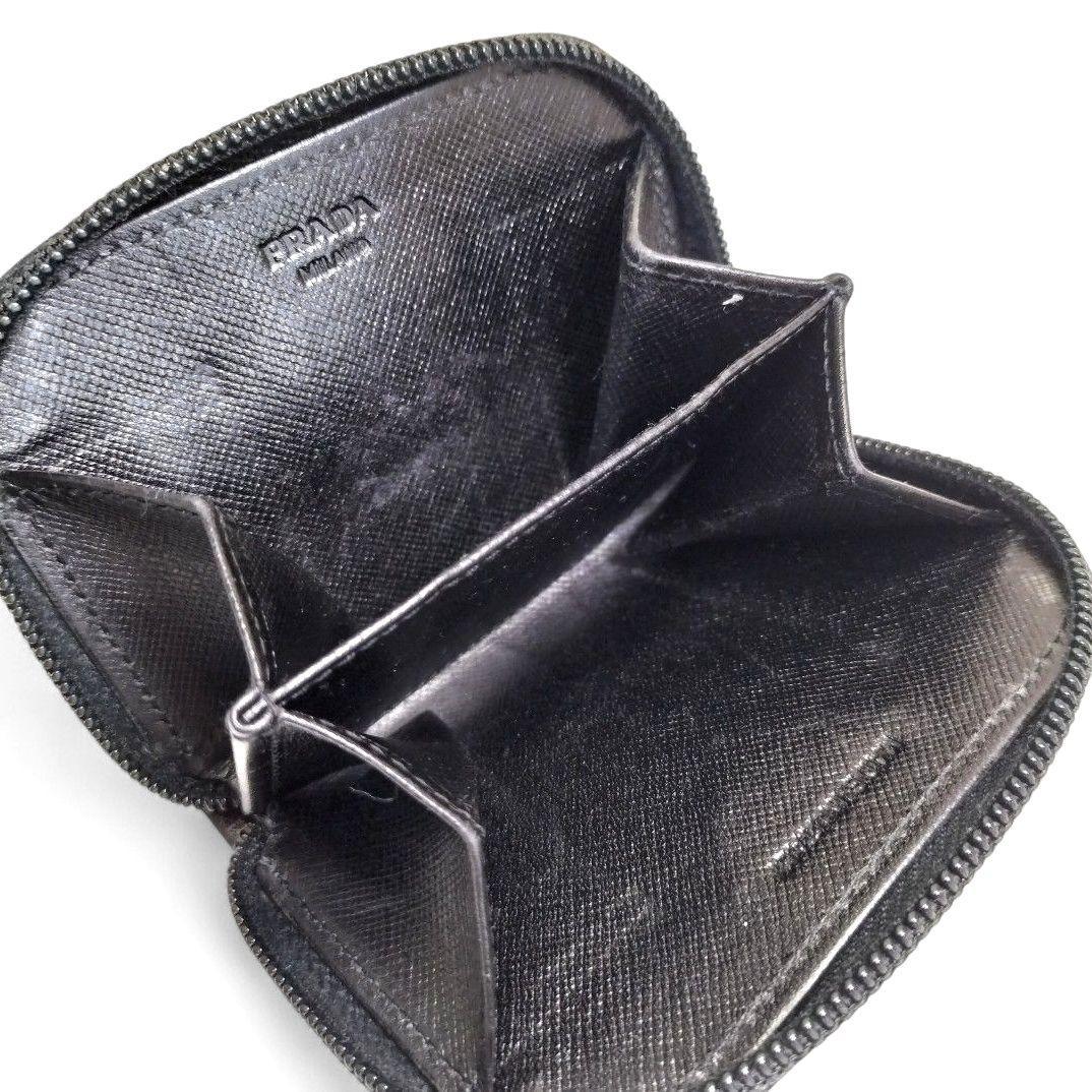 ケース サフィアーノ ラウンドファスナー 小銭入れ プラダ 三角ロゴ