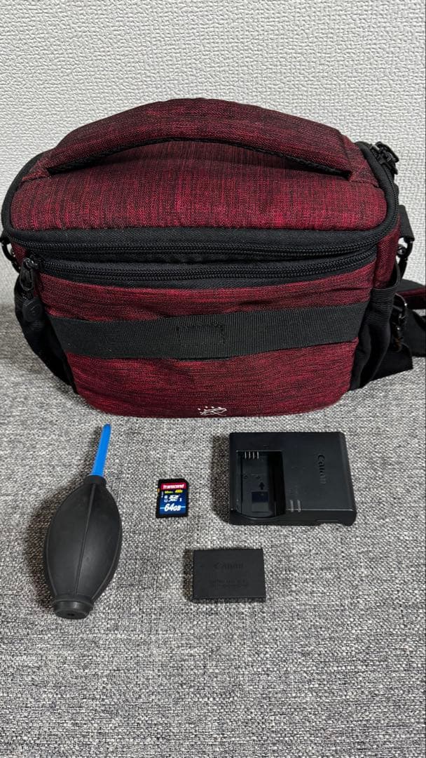 Canon EOS Kiss X9 デジタル一眼レフカメラセット