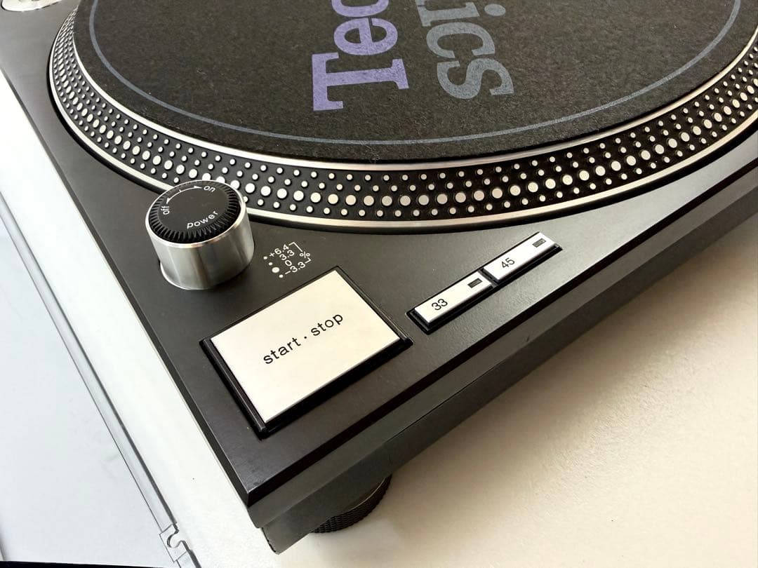 送料込み 美品 SL-1200MK5 ブラック テクニクス ターンテーブル ②