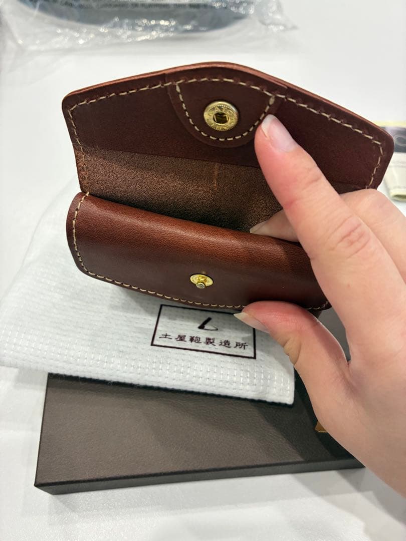 ブラウンレザー ケース　ディアリオ ツインケース