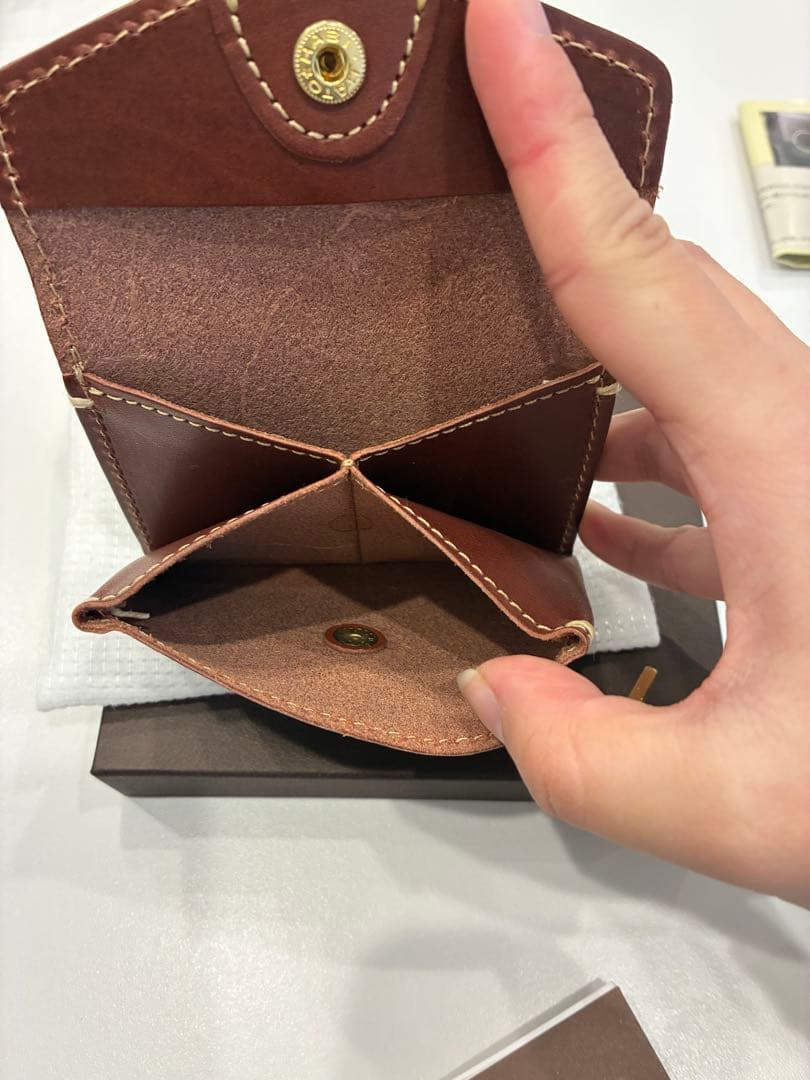 ブラウンレザー ケース　ディアリオ ツインケース