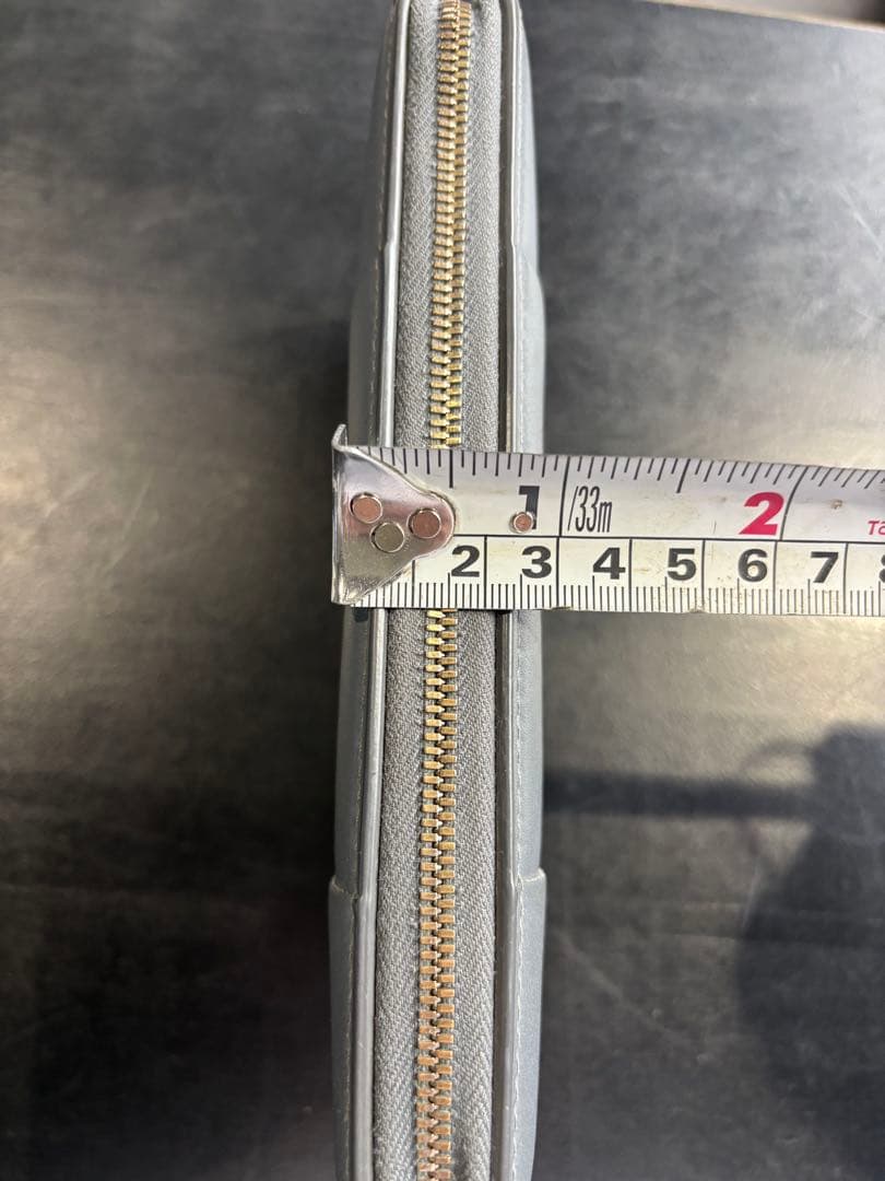 BOTTEGA VENETA 長財布　カセット ラウンドジップ