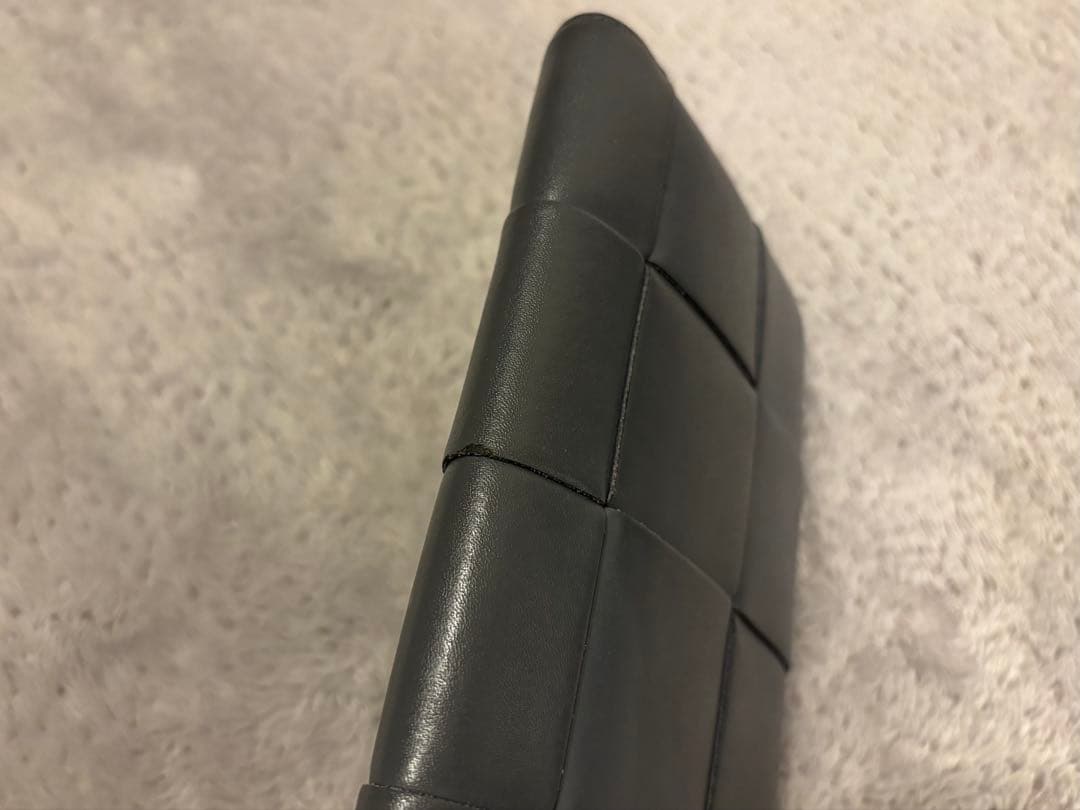 BOTTEGA VENETA 長財布　カセット ラウンドジップ