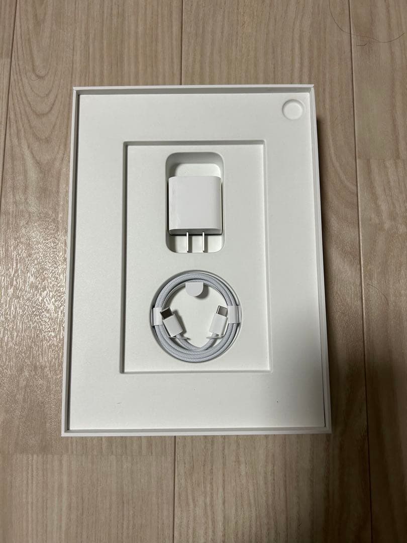 Apple iPad Air 11インチ M2 128GB レザーケース付き