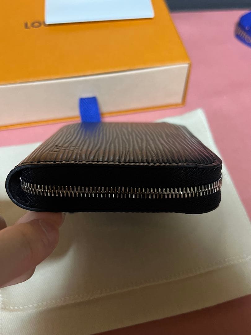 M60152 ルイヴィトン　パース　louis vuitton エピ