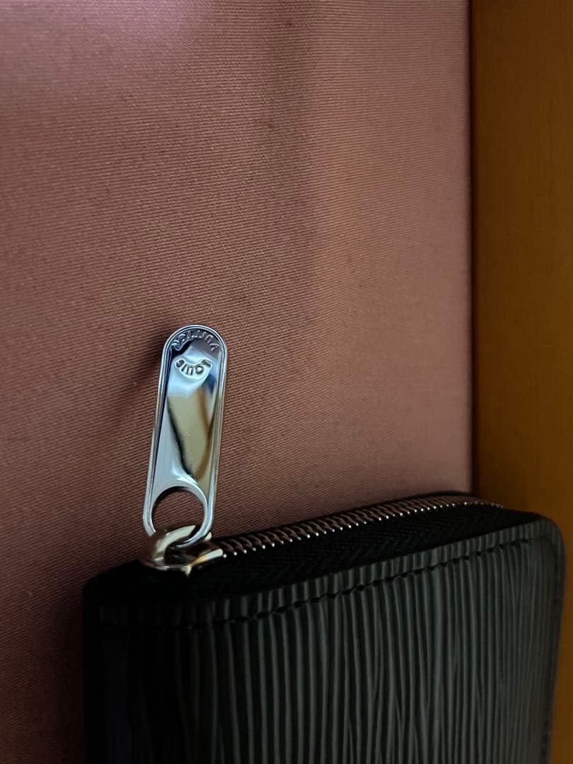 M60152 ルイヴィトン　パース　louis vuitton エピ