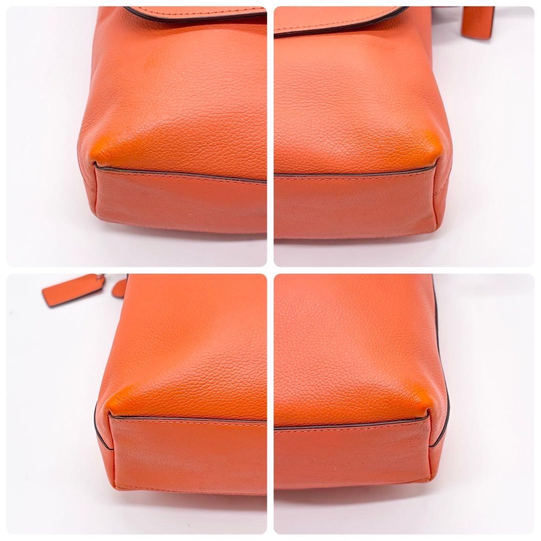 コーチ 希少色 レザーショルダーバッグ　メッセンジャ―　ヘリテージ