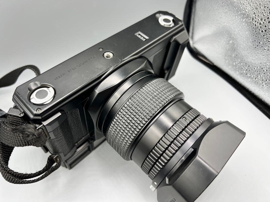 フィルムカメラ　FUJICA GW690 PROFESSIONAL 6x9