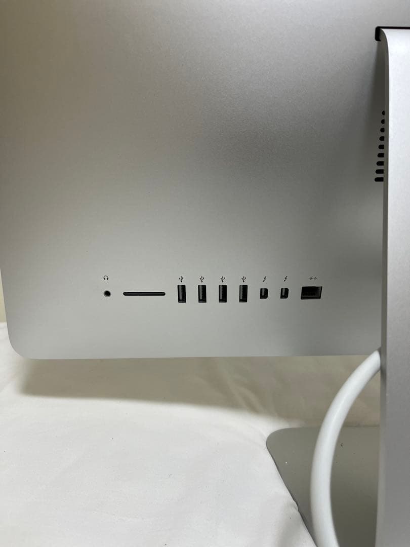 S*m様 Apple iMac 21.5インチ（Late2013, ME086J