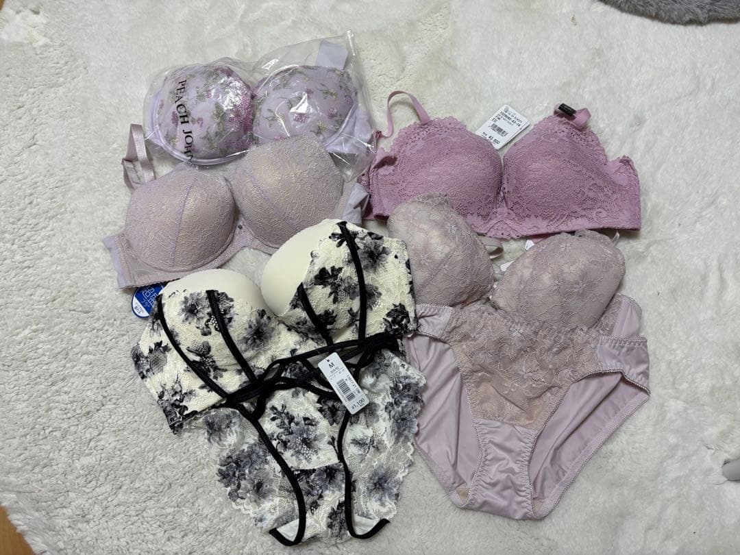 t*o様 新品タグ付きE70ピーチジョンワコールブラジャーショーツ11点セット