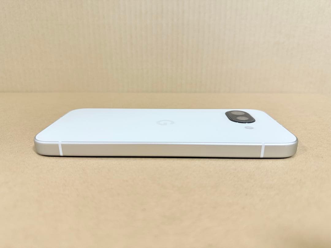 美品 Google Pixel 9a ホワイト 128GB
