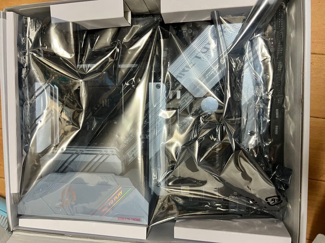 ASUS STRIX B550-A GAMING マザーボード