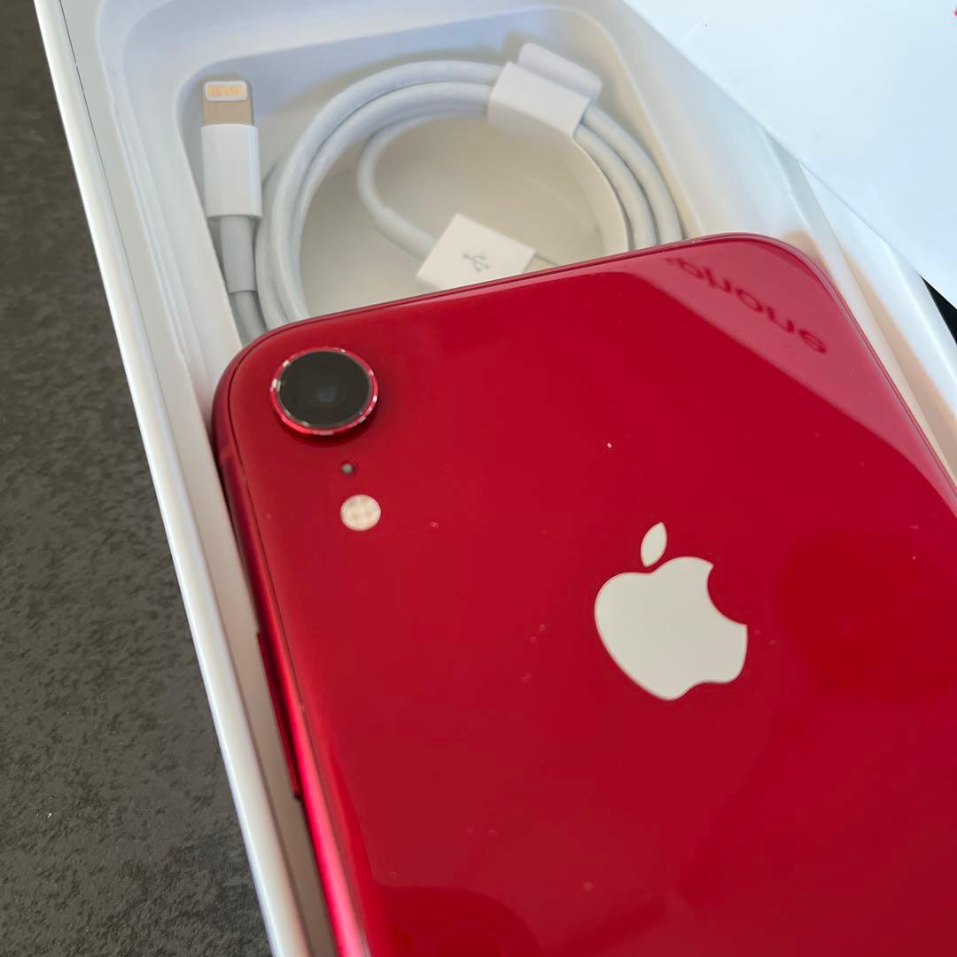 レッド iPhone XR本体　64GB
