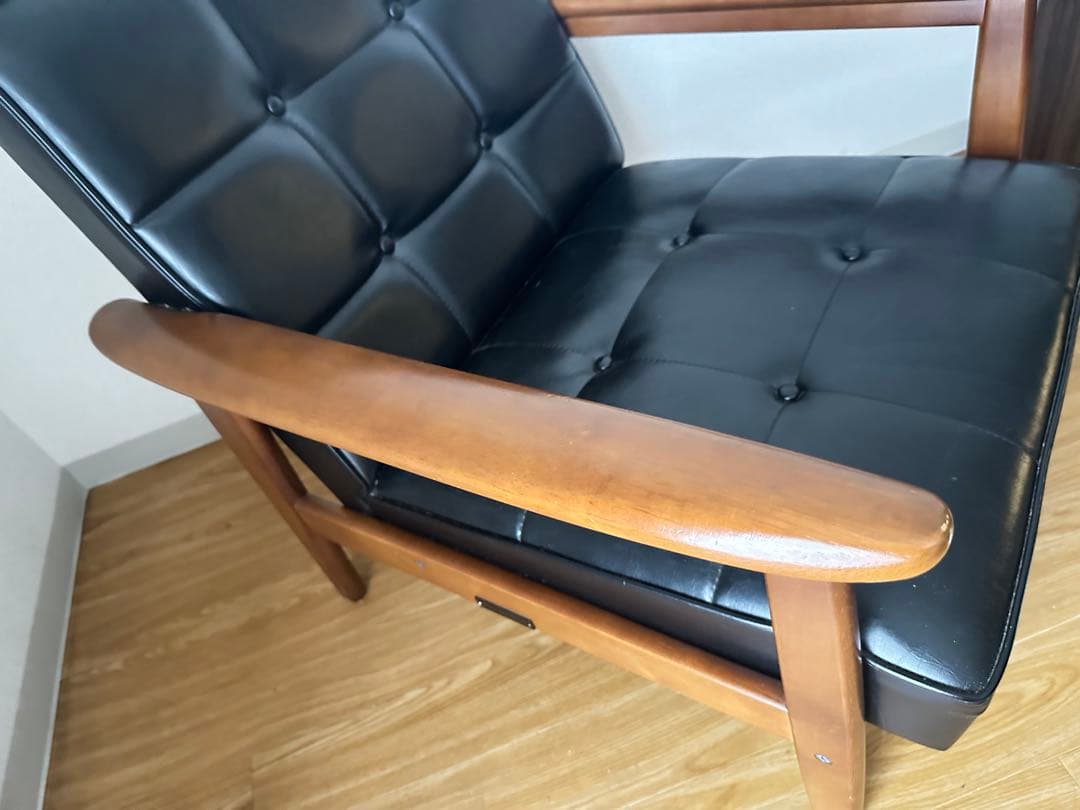 【6/27（金）13時迄の出品】カリモク60 Kチェア1シーター