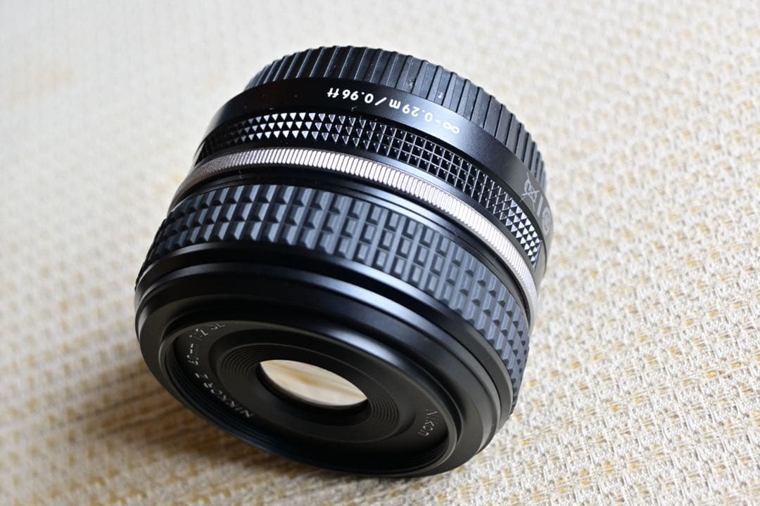 NIKKOR Z 40mm f/2 SE （スペシャルエディション）