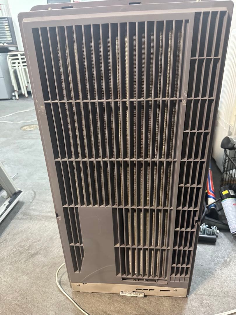 窓用エアコン コイズミ　KAWー1817